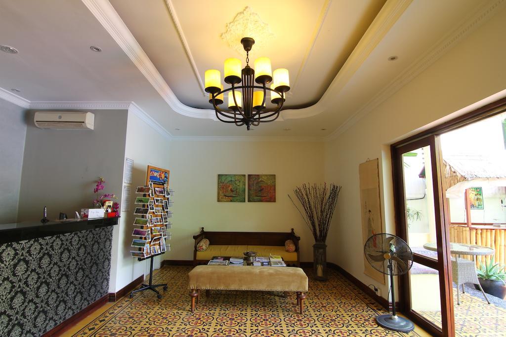 Jasmin Monument Hotel Phnom Penh Bagian luar foto