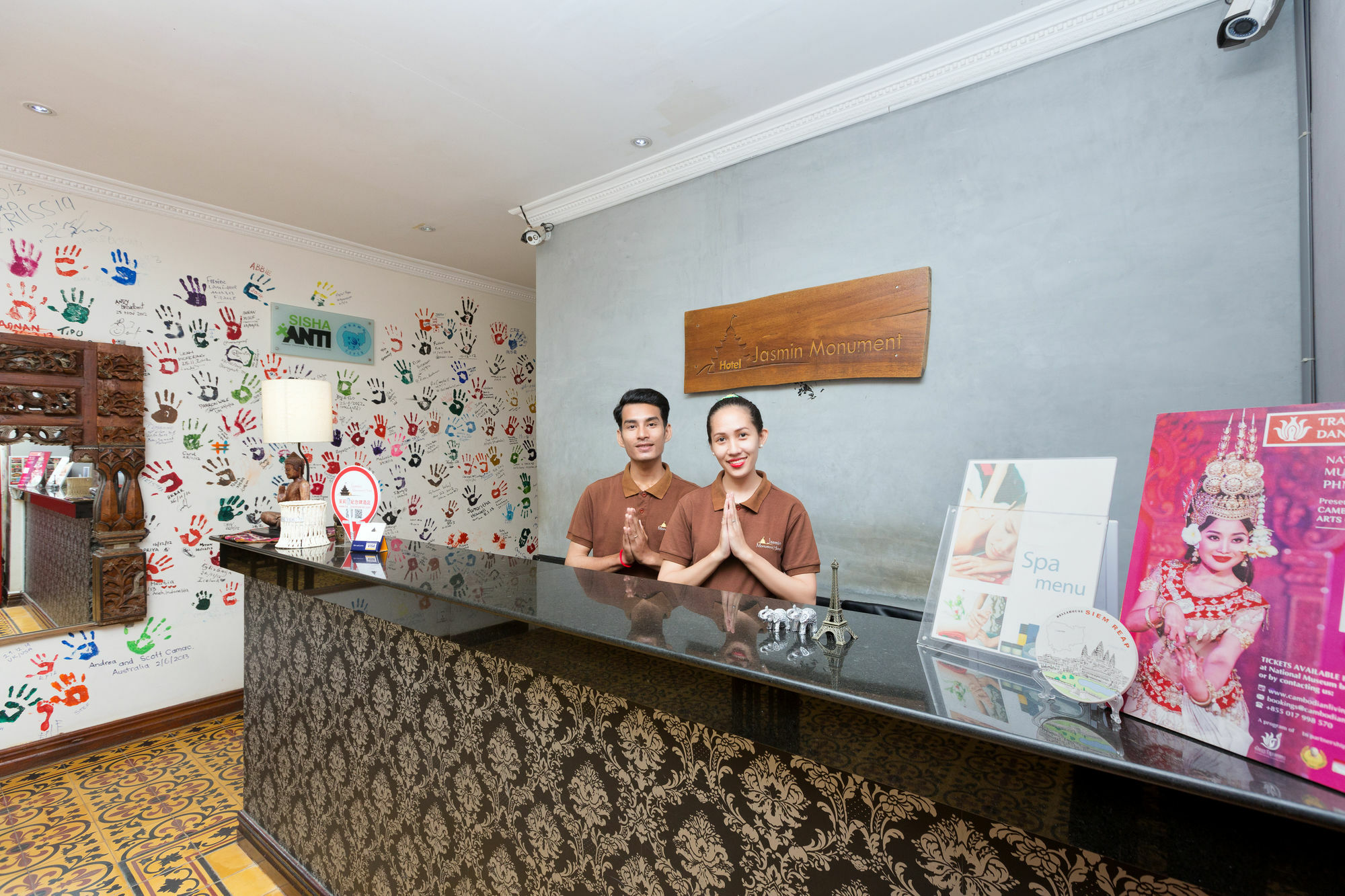 Jasmin Monument Hotel Phnom Penh Bagian luar foto